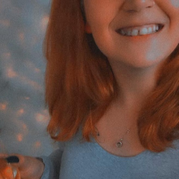 Profile Picture of Christy Achillich (@cyoungphoto) on Poshmark