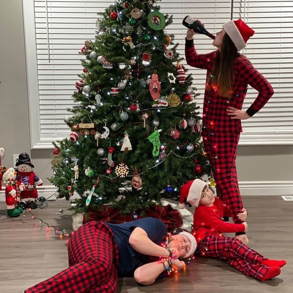 Profile Picture of Adrianna Varnot (@adriannavarnot) on Poshmark