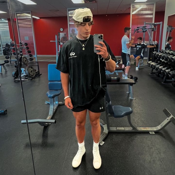 Profile Picture of Caleb Hersman (@hershyfit) on Tiktok