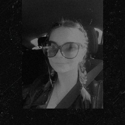 Profile Picture of Azra Avdić (@azrrrraa) on Twitter