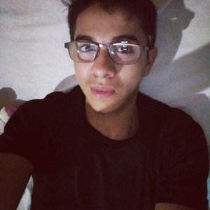 Profile Picture of Denis Azanza Macias (@denixs42) on Twitter