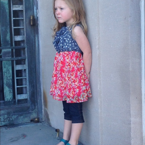Profile Picture of Lisa Nave (@mlnave1) on Poshmark