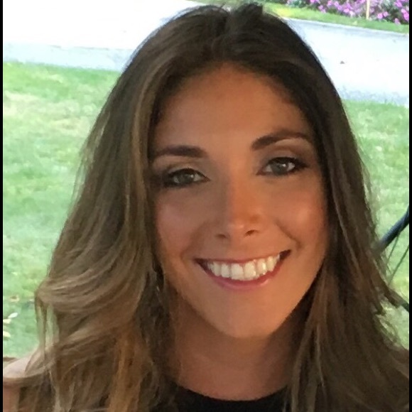 Profile Picture of Samantha Monchik (@smonchik) on Poshmark