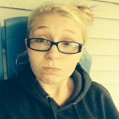 Profile Picture of Savannah Poole (@Savannahpoole18) on Twitter