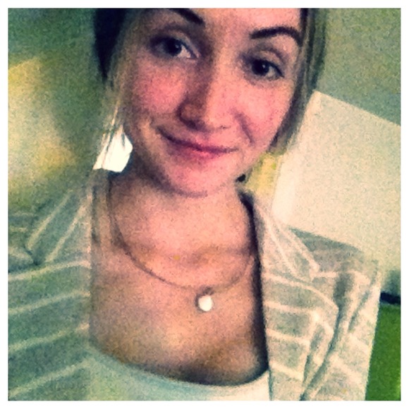 Profile Picture of Kaitlin Saltzer (@kaitoh) on Poshmark