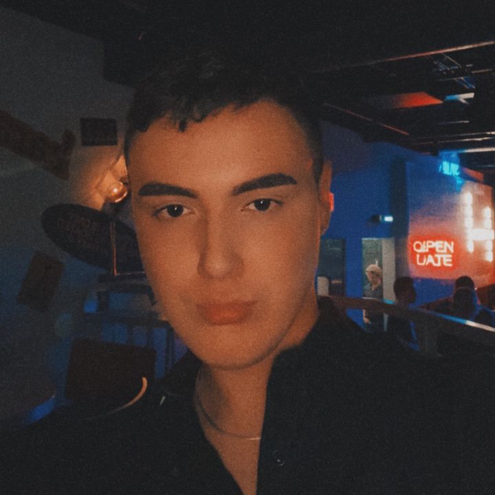 Profile Picture of andrewparille (@andrewparille) on Tiktok