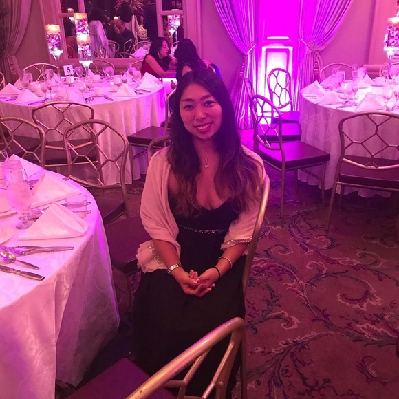 Profile Picture of Hoshi Tachibana (@hoshimita) on Poshmark