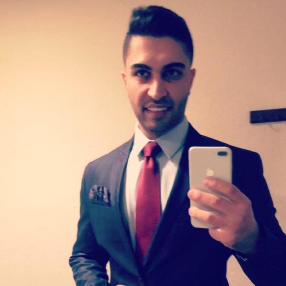 Profile Picture of Ahmad Tahan (@ahmadtahan) on Poshmark