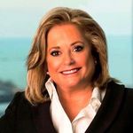 Terri McAuley - Instagram Profile Picture of Terri McAuley (@weknowchicagorealestate) on Instagram