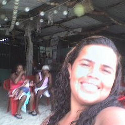 Profile Picture of Simone Almeida (@Simonealmeida33) on Twitter