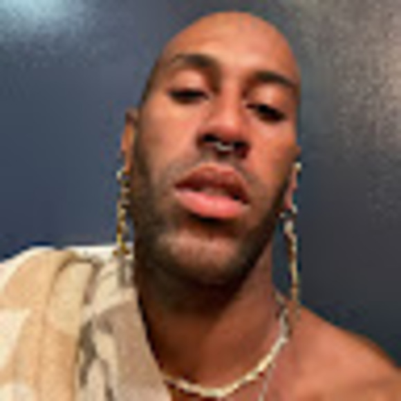 Profile Picture of Jordan Lazarus (@jordanlazarus) on Poshmark