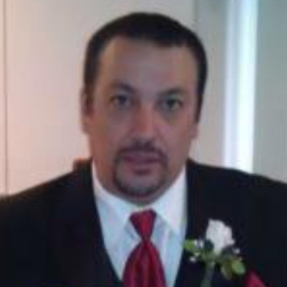 Profile Picture of James Vaz (@jim0116) on Poshmark