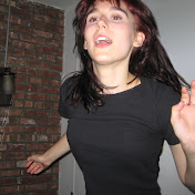 Profile Picture of Ivy Knight (@ivyknight78) on Youtube