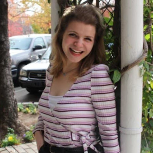 Profile Picture of Hannah Kolb (@hnkolb03) on Poshmark