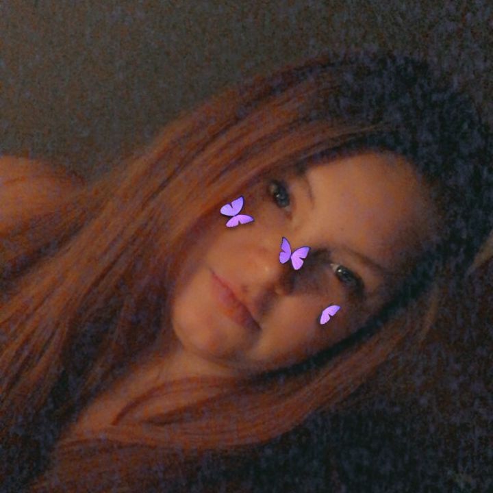 Profile Picture of Lori (@loriann042802) on Tiktok