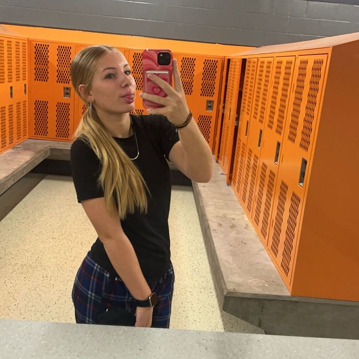 Profile Picture of ava🦈 (@ava_sharp_1) on Tiktok