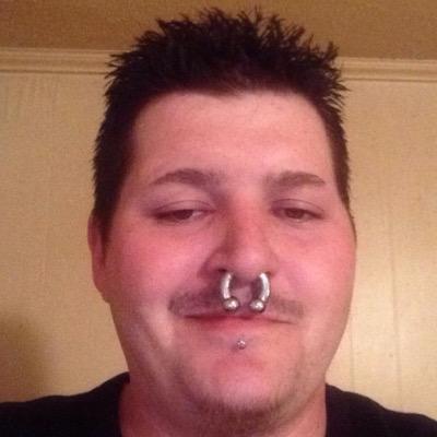 Profile Picture of Steven Stinnett (@stevenallen322) on Twitter