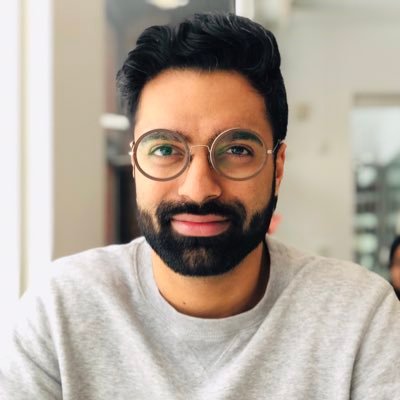 Profile Picture of Simran Singh (@simransingh2704) on Twitter