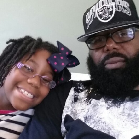 Profile Picture of Roddie Ferdinand (@roddieferdinand) on Poshmark