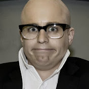 Profile Picture of The Kevin Bishop Show (@TheKevinBishop) on Youtube