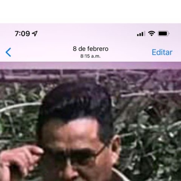 Profile Picture of David Echeverria (@davidechever165) on Poshmark