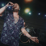 Profile Picture of Dustin Ray Thomas (@DustinRayThomas) on Youtube