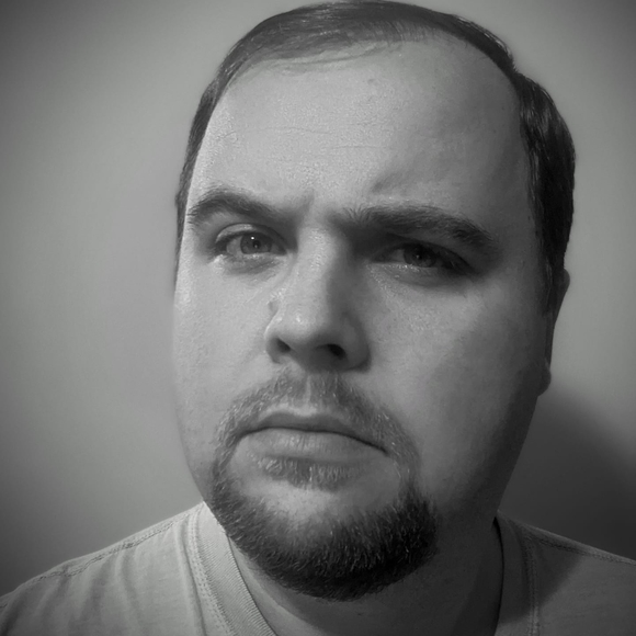 Profile Picture of Steven Mentzer (@thebestin) on Poshmark