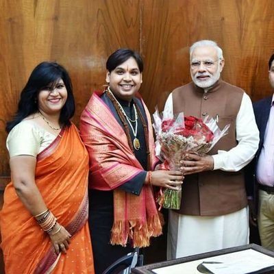 Profile Picture of Parul Sanjeev Pathak (@parul_sanjeev) on Twitter