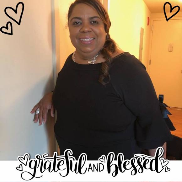 Profile Picture of Nikia Pearson (@npearson25) on Poshmark