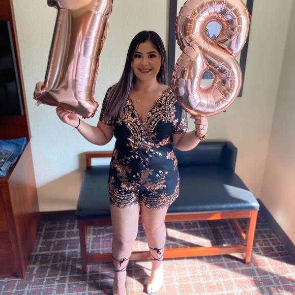 Profile Picture of Alondra Ambriz (@alondraambriz) on Poshmark