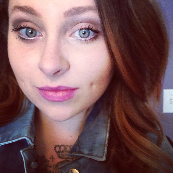 Profile Picture of Brittany Fallaro (@bfall) on Poshmark