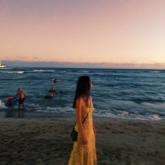 Profile Picture of Aileen Chung (@aileenchung) on Poshmark