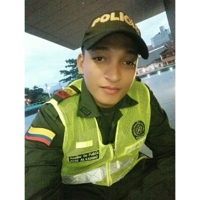 Profile Picture of Jose  Alvarino (@JoseAlvarino4) on Twitter