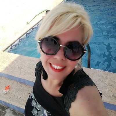 Profile Picture of Linda Rouse! (@Chiclosita1) on Twitter