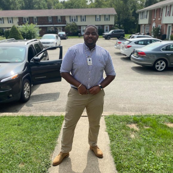 Profile Picture of Alexander Attia (@nocarealex) on Poshmark