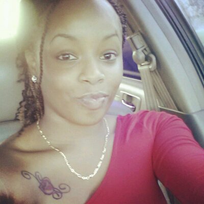 Profile Picture of Robin Augustin (@robin_simone_) on Twitter