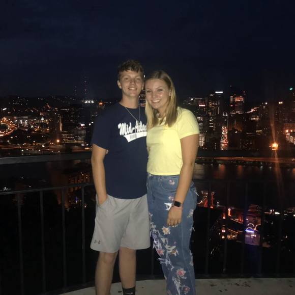 Profile Picture of Andrew Morgan (@a_morgan21) on Poshmark