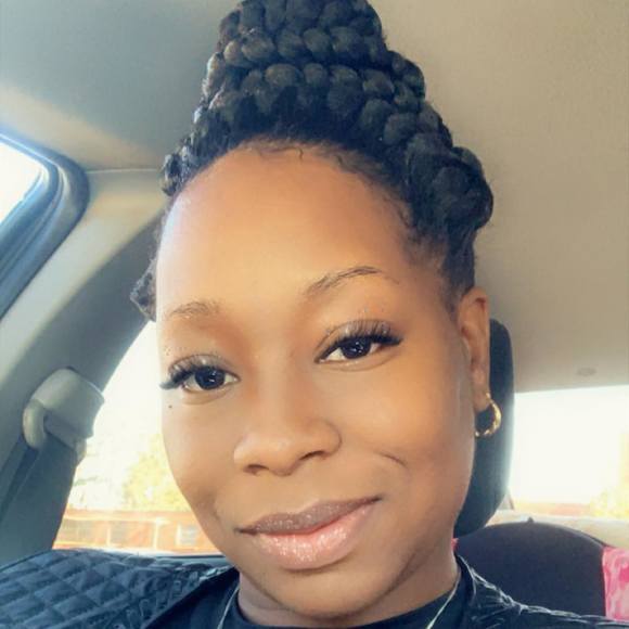 Profile Picture of Jessica Finklea (@finkleajessica) on Poshmark