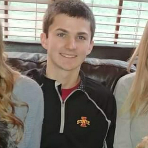 Profile Picture of Jack Hendricks (@jphendricks615) on Poshmark