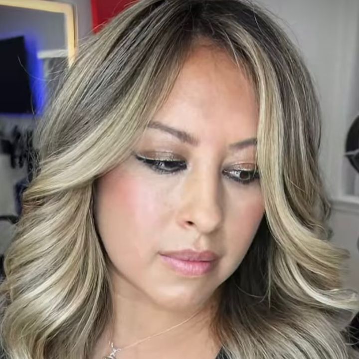 Profile Picture of Amanda Cesar (@amanditacesar) on Tiktok
