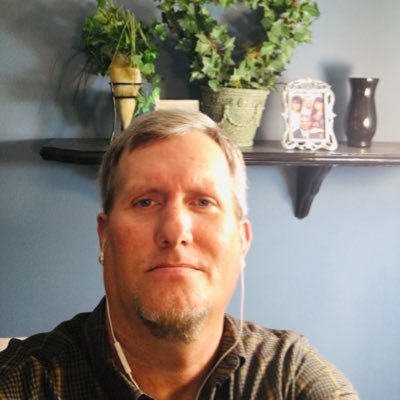 Profile Picture of Josh Hyche (@JoshHyche) on Twitter