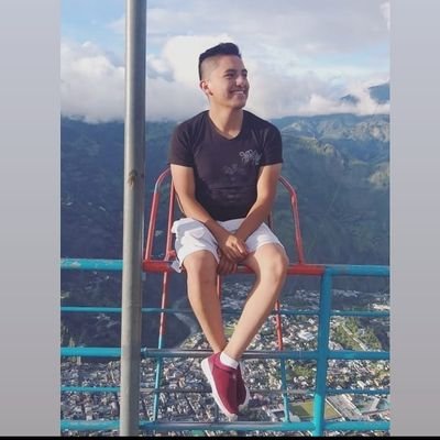 Profile Picture of Fabian Corral (@fabis_caivi) on Twitter