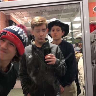 Profile Picture of Nathan Cote (@NateCote17) on Twitter