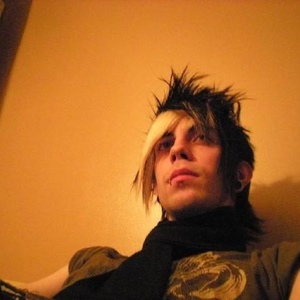 Profile Picture of Ian Chapple (@simplyletgo) on Myspace