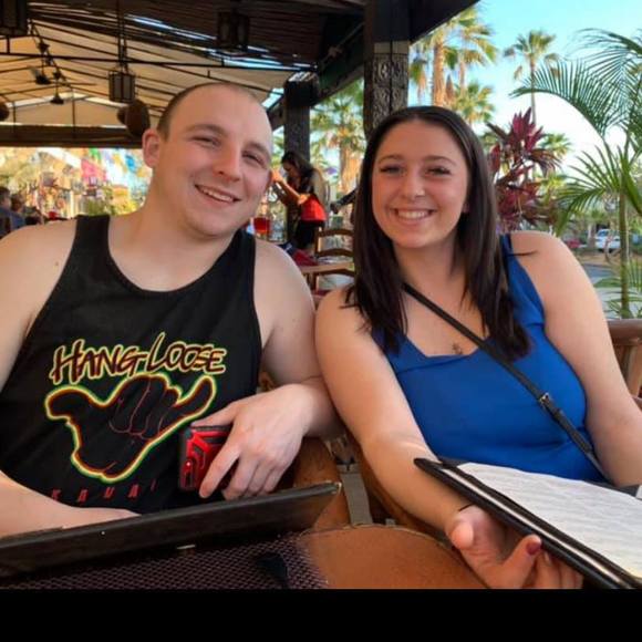 Profile Picture of Austin Barfield (@barfield_austin) on Poshmark