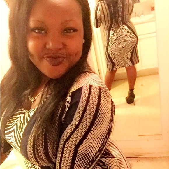 Chasity Ball - Poshmark Profile Picture of Chasity Ball (@ayeeitsbianca) on Poshmark