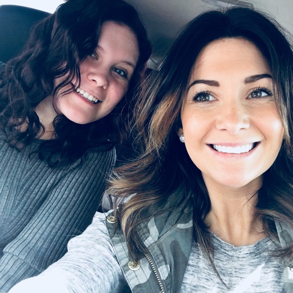 Profile Picture of Krista Naclerio (@kristasanswers1) on Poshmark