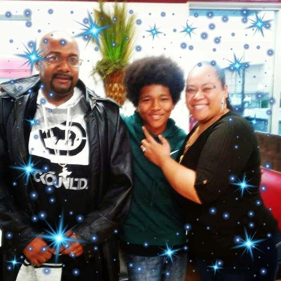 Nathaniel Blount - Poshmark Profile Picture of Nathaniel Blount (@nathanielblount) on Poshmark