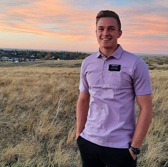 Profile Picture of Benjamin Cluff (@benjamincluff) on Poshmark