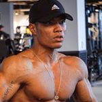 Profile Picture of Kyle Darrel M. Santos 🐺 (@_kykyy) on Instagram